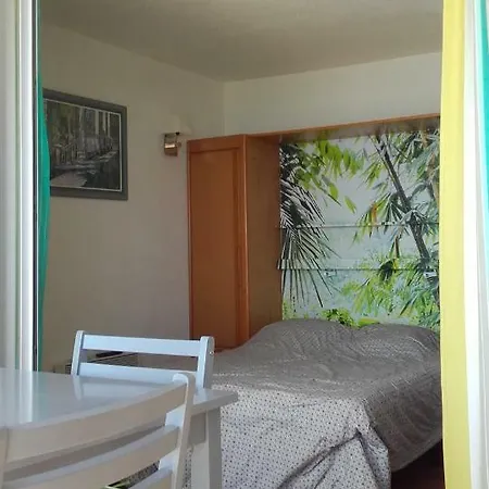 Apartment Heliopolis C 30 *